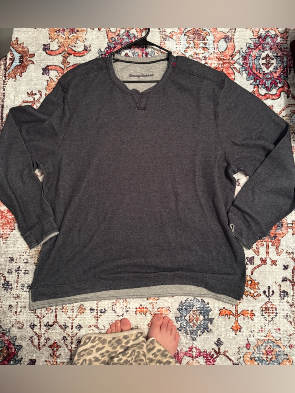 Tommy Bahama Charcoal Gray Long Sleeve Pullover Sweatshirt